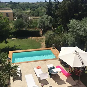 https://country-loft-siracusa.sicilyhotelsitaly.net